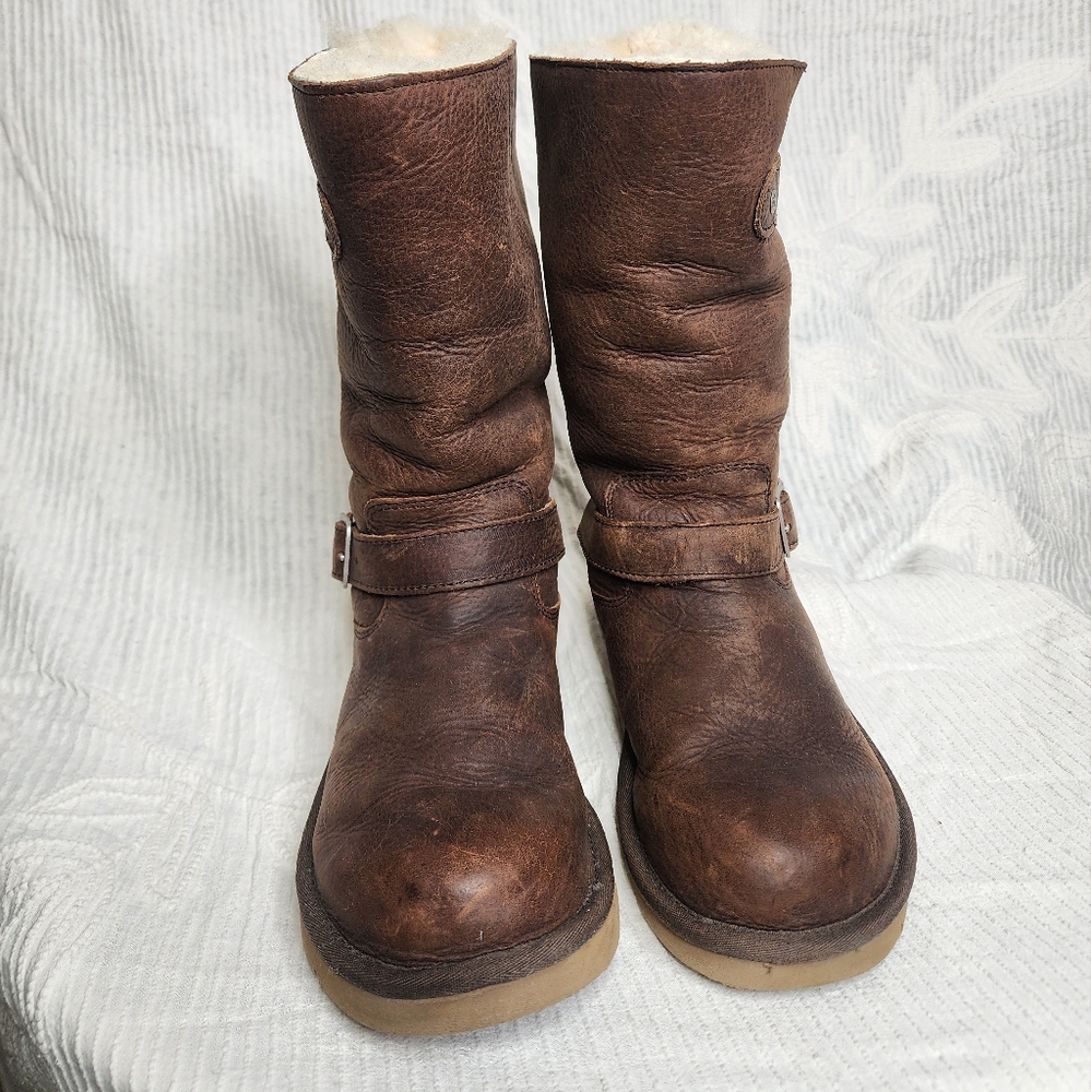 Women's UGG Kensington Leather Mid Calf Motorcycle Boot size 9